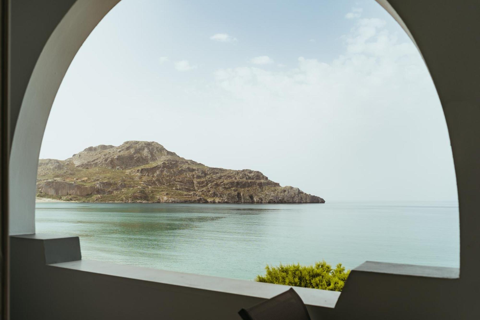 Hotel Livikon Плакиас Екстериор снимка